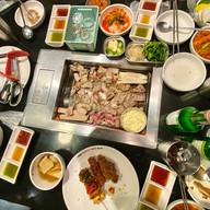 Seoul BBQ ( Asok อโศก)