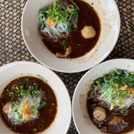 เตี๋ยวเรือปทุม สาขา2 -