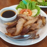 เมนูของร้าน Me Waew Cafe And Bistro