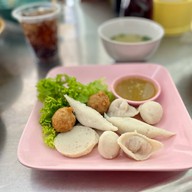 เมนูของร้าน อาโกว ลูกชิ้นปลา