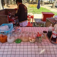 บรรยากาศ วัดเขาพัง สะพานแขวน