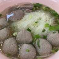 ครัวแม่นาย ถนนดินแดง1