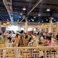 บรรยากาศ (ปิด) ข้าวหมกไก่ย่างบังฟารุก ข้าวซอย 邦发禄烤鸡 ปิด