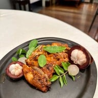 เมนูของร้าน Benjarong Baan Dusit Thani