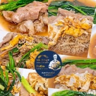 ราดหน้ายอดผักนายเหลา-ต้นตำรับนางลิ้นจี่ เจ้าแรกเจ้าเดียวบนถนนนางลิ้นจี่
