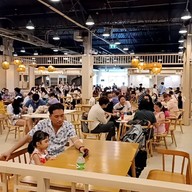 บรรยากาศ (ปิด) ข้าวหมกไก่ย่างบังฟารุก ข้าวซอย 邦发禄烤鸡 ปิด