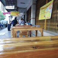 บรรยากาศ ข้าวมันไก่ อ้วนสาย 4