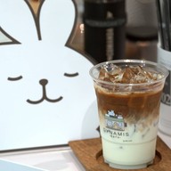 Dynamis Cafe สุขุมวิท 64