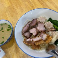 หมูกรอบอาโป รามคำแหง110 รามคำแหง110