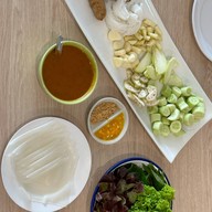 เมนูของร้าน ซาวมาย แหนมเนือง