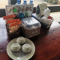 นายหนวด3 เกาเหลา ก๋วยเตี๋ยว เนื้อตุ๋น-หมูตุ๋น ลาดพร้าว101 สาขา3