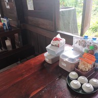 นายหนวด3 เกาเหลา ก๋วยเตี๋ยว เนื้อตุ๋น-หมูตุ๋น ลาดพร้าว101 สาขา3