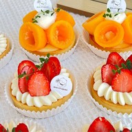 Neko Patisserie เค้กโฮมเมด หทัยราษฎร์