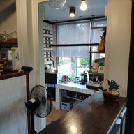 Doodze Cafe & Bistro