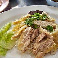 เมนูของร้าน โกจงข้าวมันไก่ หัวหิน