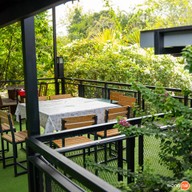 บรรยากาศ สวนปพิชชา Restaurants & Cafe