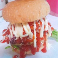 🍔เบอร์เกอร์&โรตี🧇🍔 By น้องข้าวปั้น