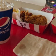 เมนูของร้าน KFC ปตท.ปู่เจ้าสมิงพราย