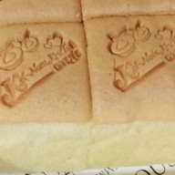 หอมกาแฟ ฉุนกะเพรา by ขนมครูตุ๊ก หมู่บ้านคณาสิริ ใกล้วัดป่ามณีกาญจน์