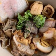 เชฟเถื่อนอาหารตามสั่ง