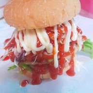 🍔เบอร์เกอร์&โรตี🧇🍔 By น้องข้าวปั้น