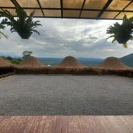 At Tree Resort & Restaurant