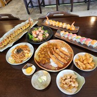 Kokoro sushi & Thai วงเวียนพระราม5