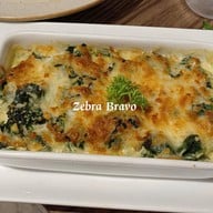 เมนูของร้าน ครัวอินดี้โฮมเมด แอนคาเฟ่ - ฮาลาล