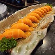 Kokoro sushi & Thai วงเวียนพระราม5