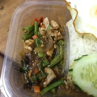 เมนูของร้าน ข้าวหมูทอดกระเทียมพริกสด ร้านข้าวหมูทอด สาขา1