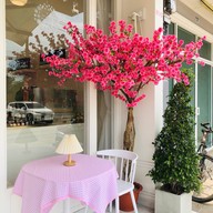 Neko Patisserie เค้กโฮมเมด หทัยราษฎร์