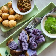 เย็นตาโฟเครื่องทรงโดย อ.มัลลิการ์ เกษตร-นวมินทร์