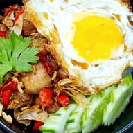 Bunnyboi ครอฟเฟิล ไข่กระทะ ข้าวไข่ข้น
