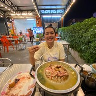 หมูกระทะคุณส้ม เคหะร่มเกล้า