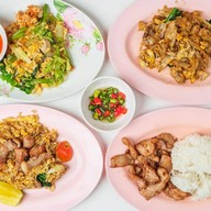 ลุงพันธ์ - ป้านงค์ อาหารตามสั่ง ก๋วยเตี๋ยว กาดวรุณ