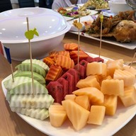 สวนอาหาร สราญ Restaurant & Coffee Bar