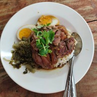 เมนูของร้าน น้องหมูน้ำตก