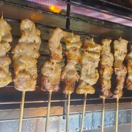 ลูกชิ้นปิ้ง บักเอ็ม  รังสิต200ปี