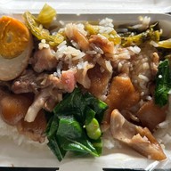 เมนูของร้าน นายต่อขาหมูน้ำแดง