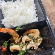 เออ_แล้วแต่มึง ส้มตำ&กะเพราถาด อาหารตามสั่่ง ครบจบที่ร้านเดียว