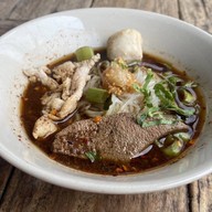 เตี๋ยวเรือปทุม สาขา2 -