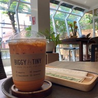 เมนูของร้าน Biggy&Tiny Cafe