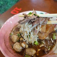 เมนูของร้าน สุดยอดก๋วยเตี๋ยวเรือ นครเชียงราย ปตท.บายพาส บ้านดู่