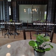 EARLY BIRD Coffee & Dessert Bar