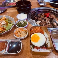 SINSA SHABU (ซินซาชาบู)