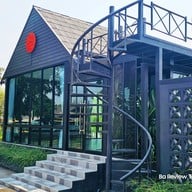 นอนริมน้ำ Sleep By The River