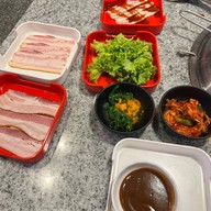 Sukishi Korean Charcoal Grill เซ็นทรัล ศาลายา