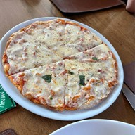 เมนูของร้าน Pinocchio Italian Restaurant