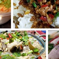 สลัดโรล & หมูปิ้งโบราณ