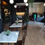 EARLY BIRD Coffee & Dessert Bar